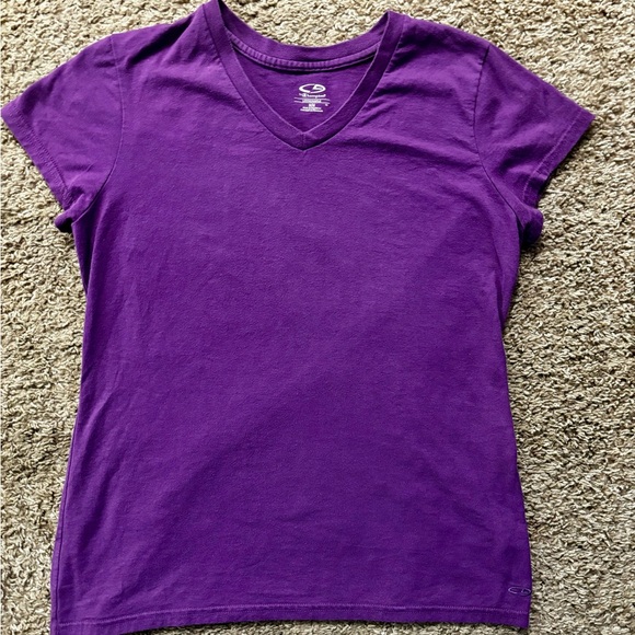 Champion brand Performance V-Neck T-Shirt Style Purple Woman size Med. No flaws - Picture 6 of 11